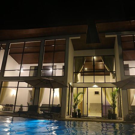 Amanda Beach Resort Passikudah Exteriör bild