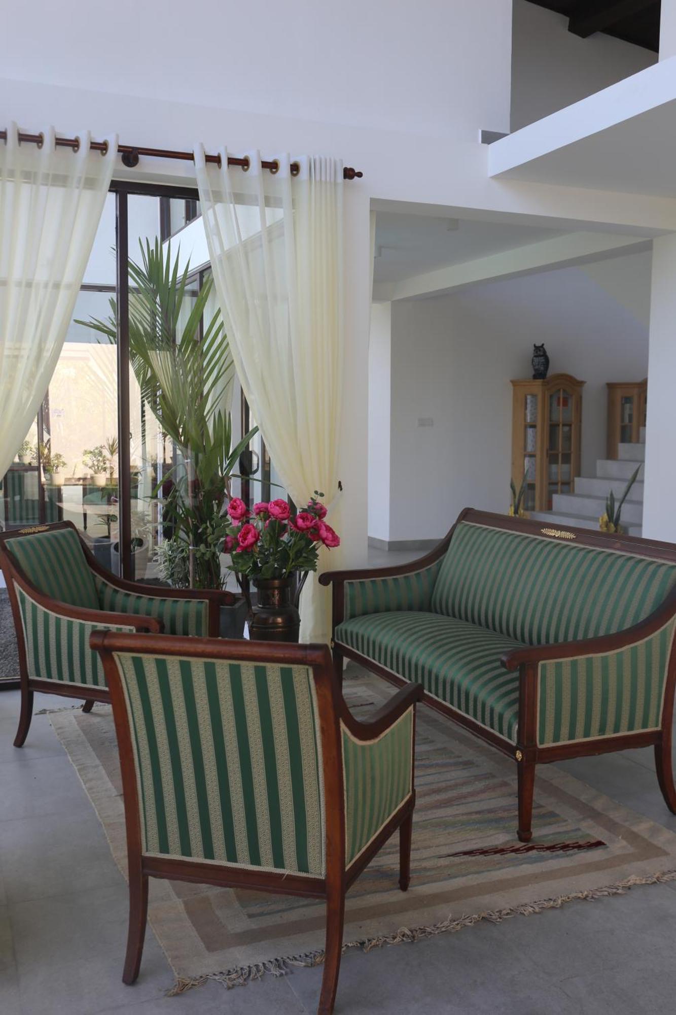 Amanda Beach Resort Passikudah Exteriör bild